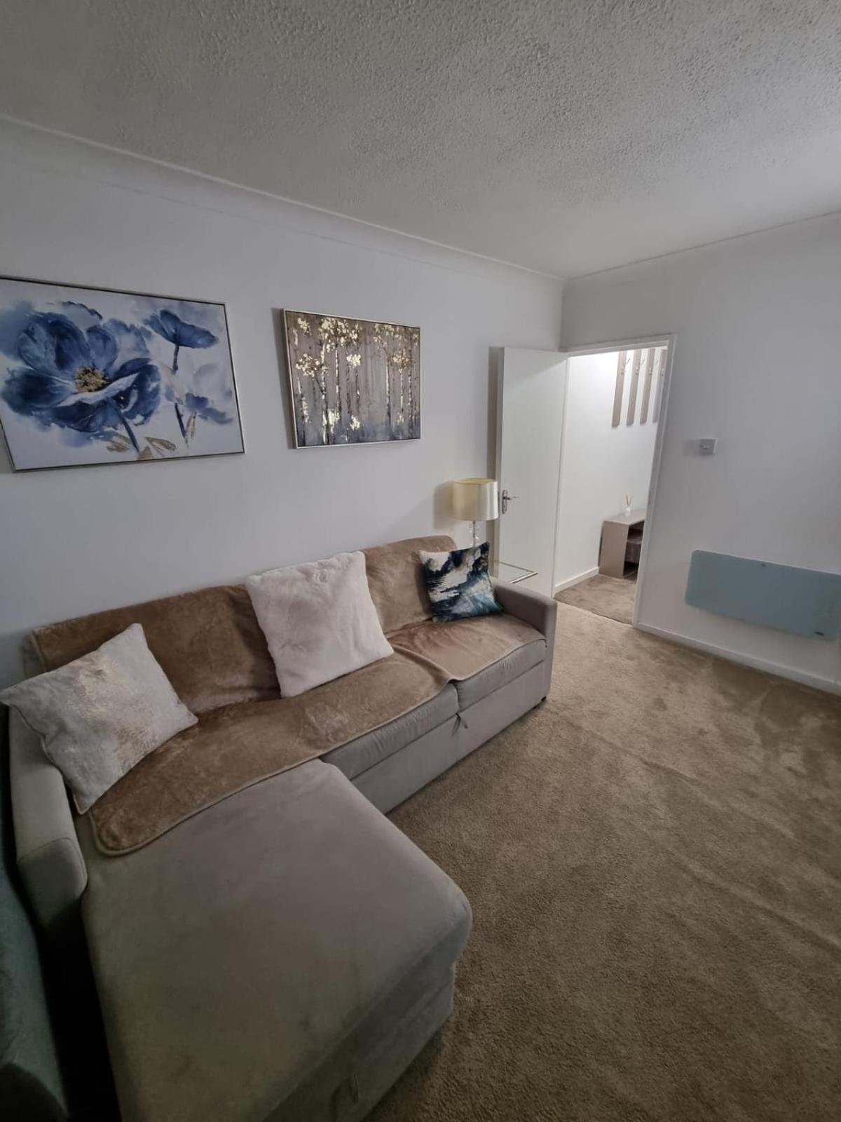 Stylish London Apartment & Free Parking Luaran gambar