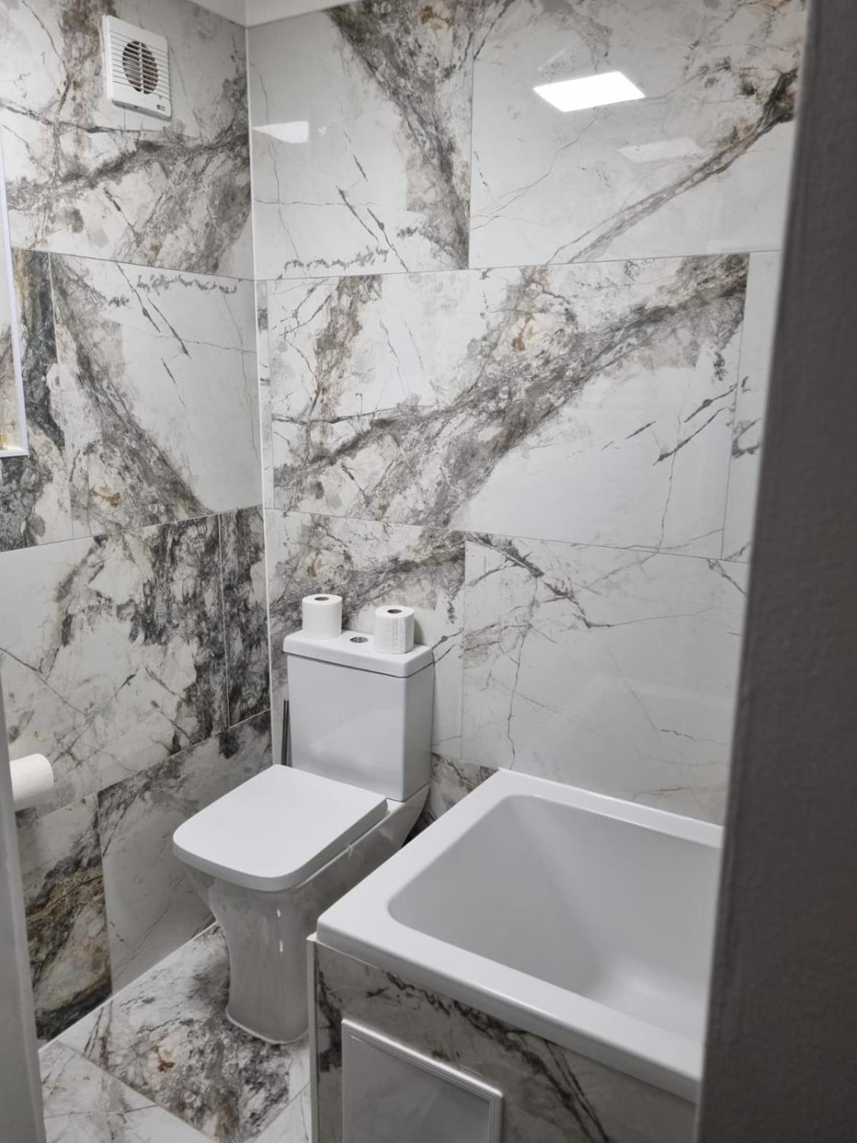 Stylish London Apartment & Free Parking Luaran gambar